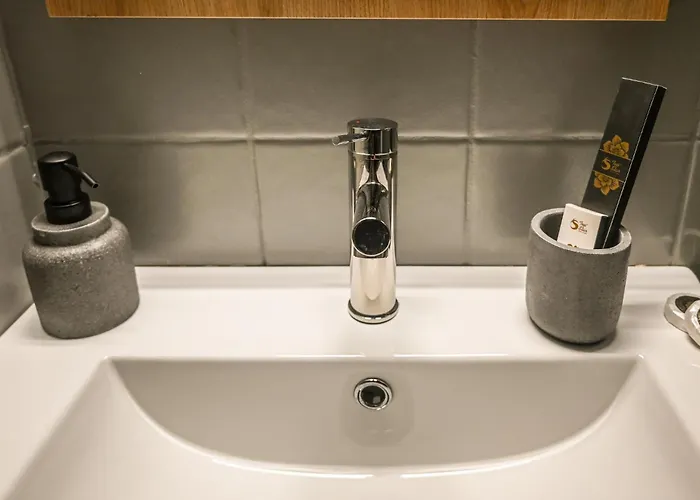 Celestia Roοms And Agia Paraskevi (Skiathos)