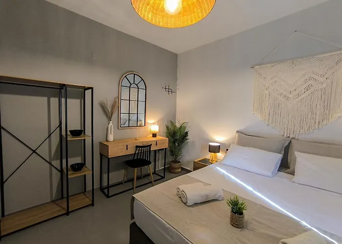 Appartement Celestia Roοms And