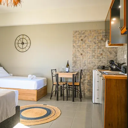 Celestia Roοms&Apartments Агия-Параскеви