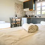 Apartamento Celestia Roοms And Agia Paraskevi